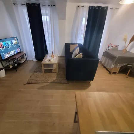 Coquet Appartement A 15Mn De Paris Et 10 Mn De Stade De France, Wifi, Netflix, Groslay Exterior foto