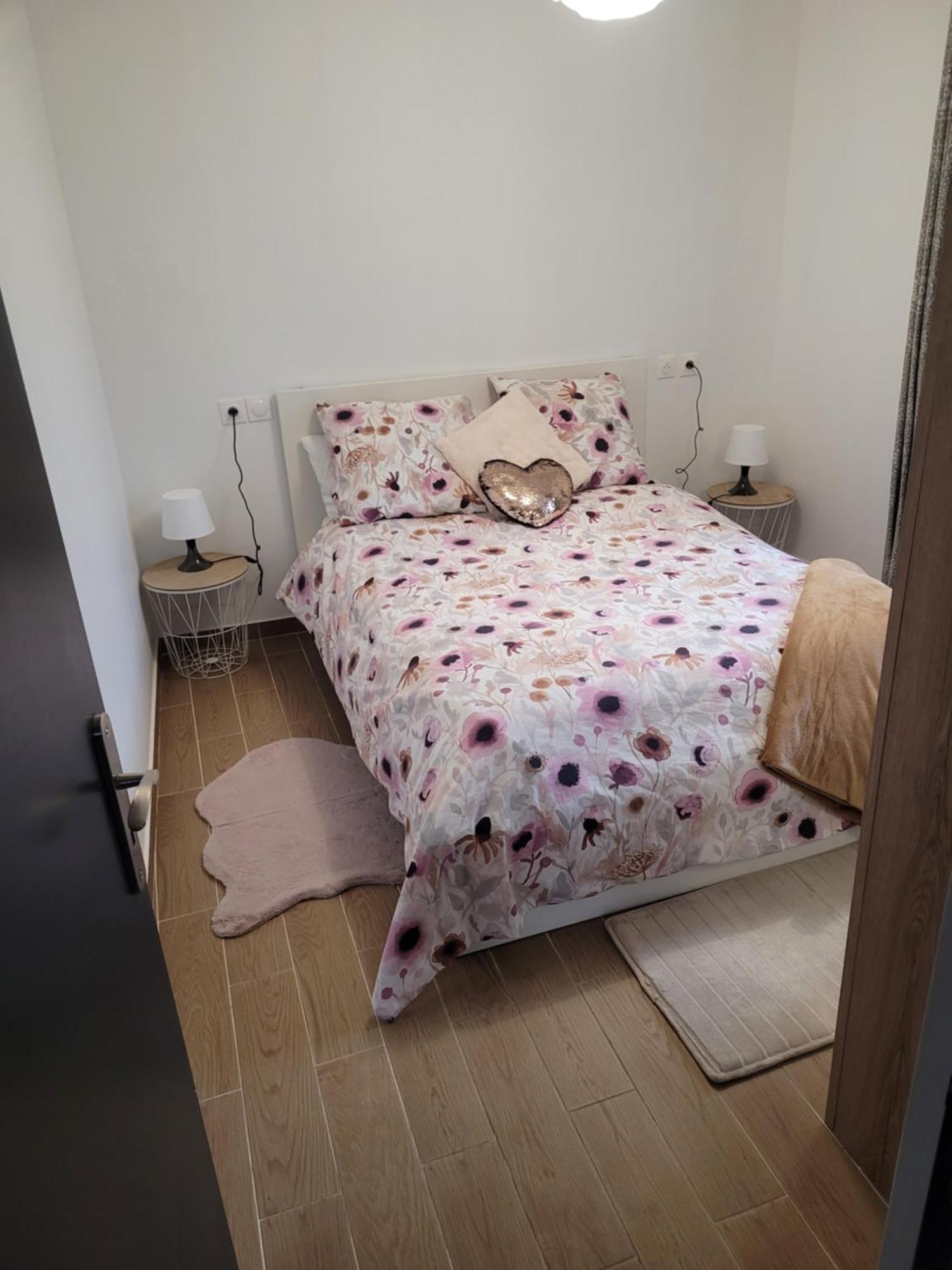 Apartment Coquet A 15mn De Paris Et 10 Mn De Stade De France, Wifi, Netflix,