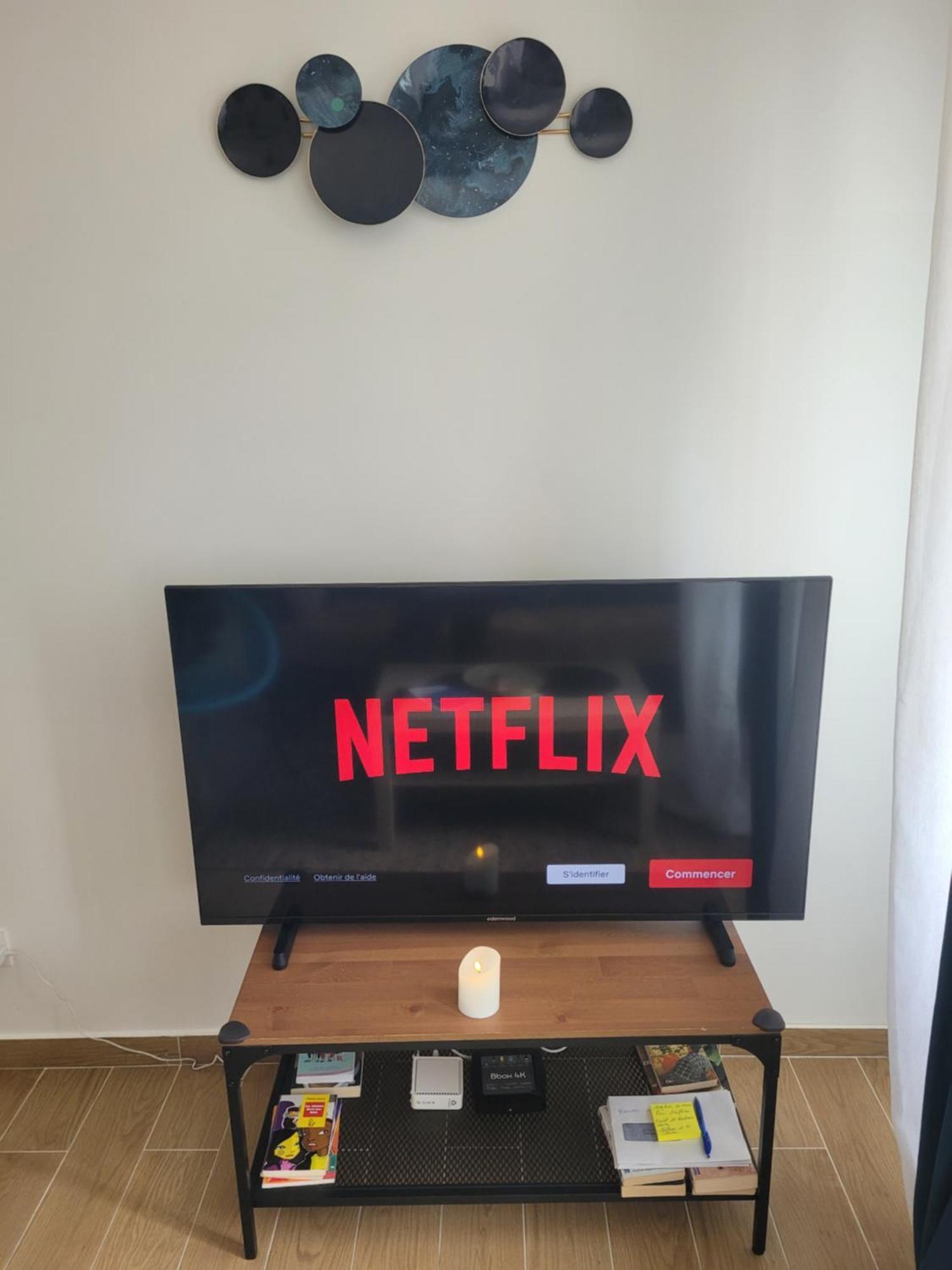 Coquet A 15mn De Paris Et 10 Mn De Stade De France, Wifi, Netflix, Apartment Groslay