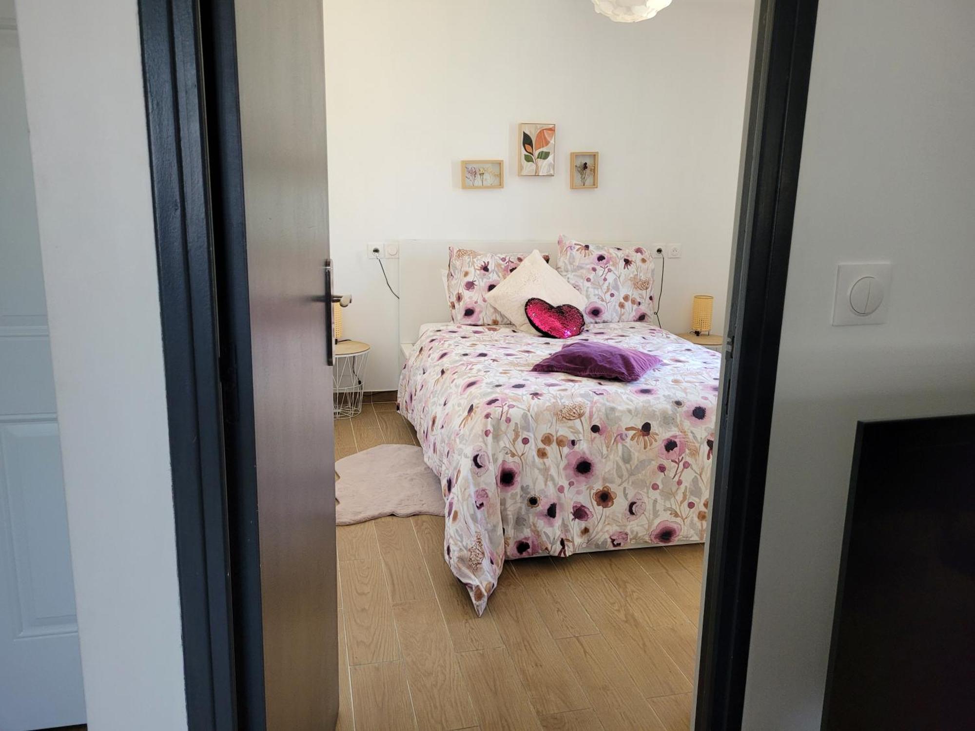 Coquet A 15mn De Paris Et 10 Mn De Stade De France, Wifi, Netflix, Apartment Groslay